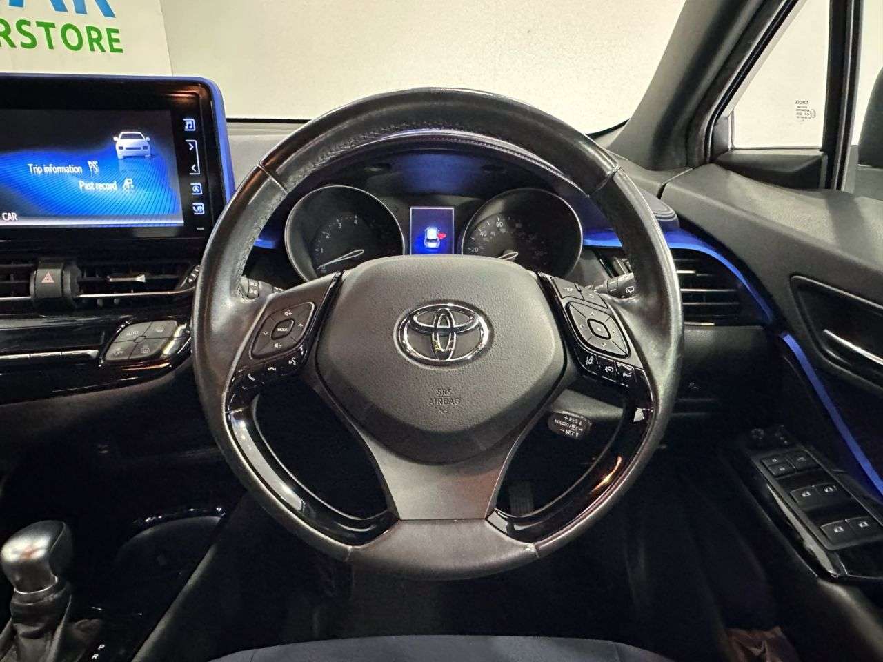2017 TOYOTA C-HR 2017 TOYOTA C-HR