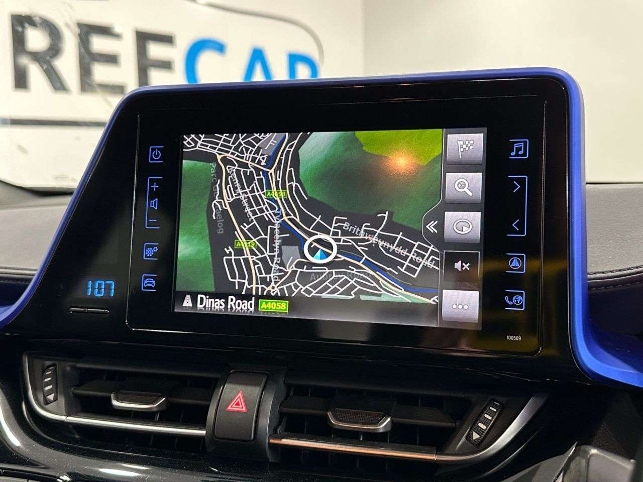 2017 TOYOTA C-HR 2017 TOYOTA C-HR