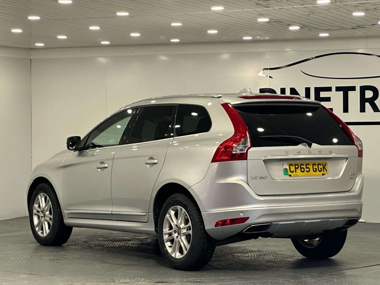 2015 VOLVO XC60 2015 VOLVO XC60