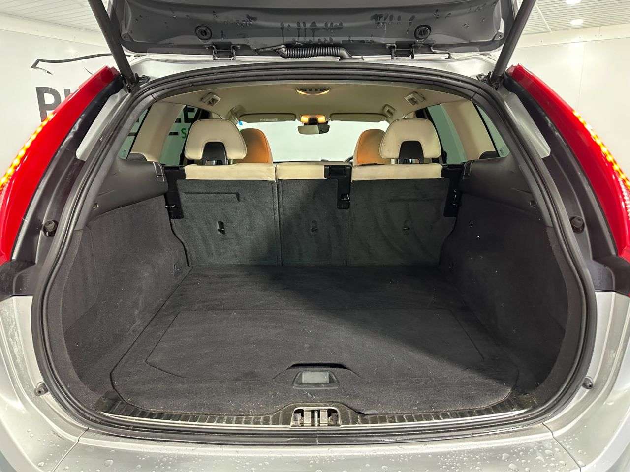 2015 VOLVO XC60 2015 VOLVO XC60