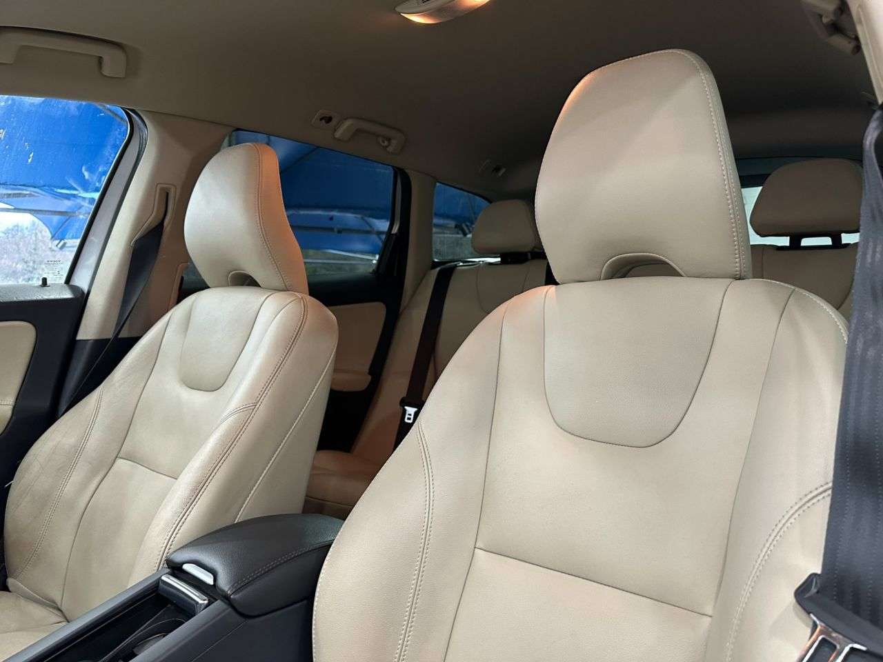 2015 VOLVO XC60 2015 VOLVO XC60