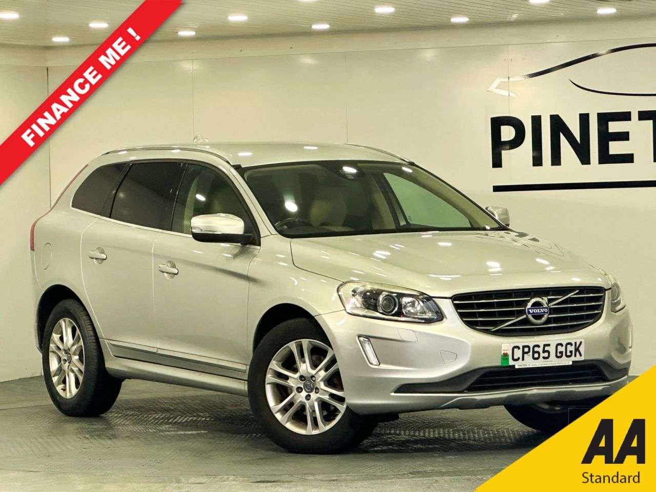 A 2015 VOLVO XC60 2.4 D4 SE Lux Nav SUV 5dr Diesel Auto AWD Euro 6 (s/s) (190 ps) A 2015 VOLVO XC60 2.4 D4 SE Lux Nav SUV 5dr Diesel Auto AWD Euro 6 (s/s) (190 ps)