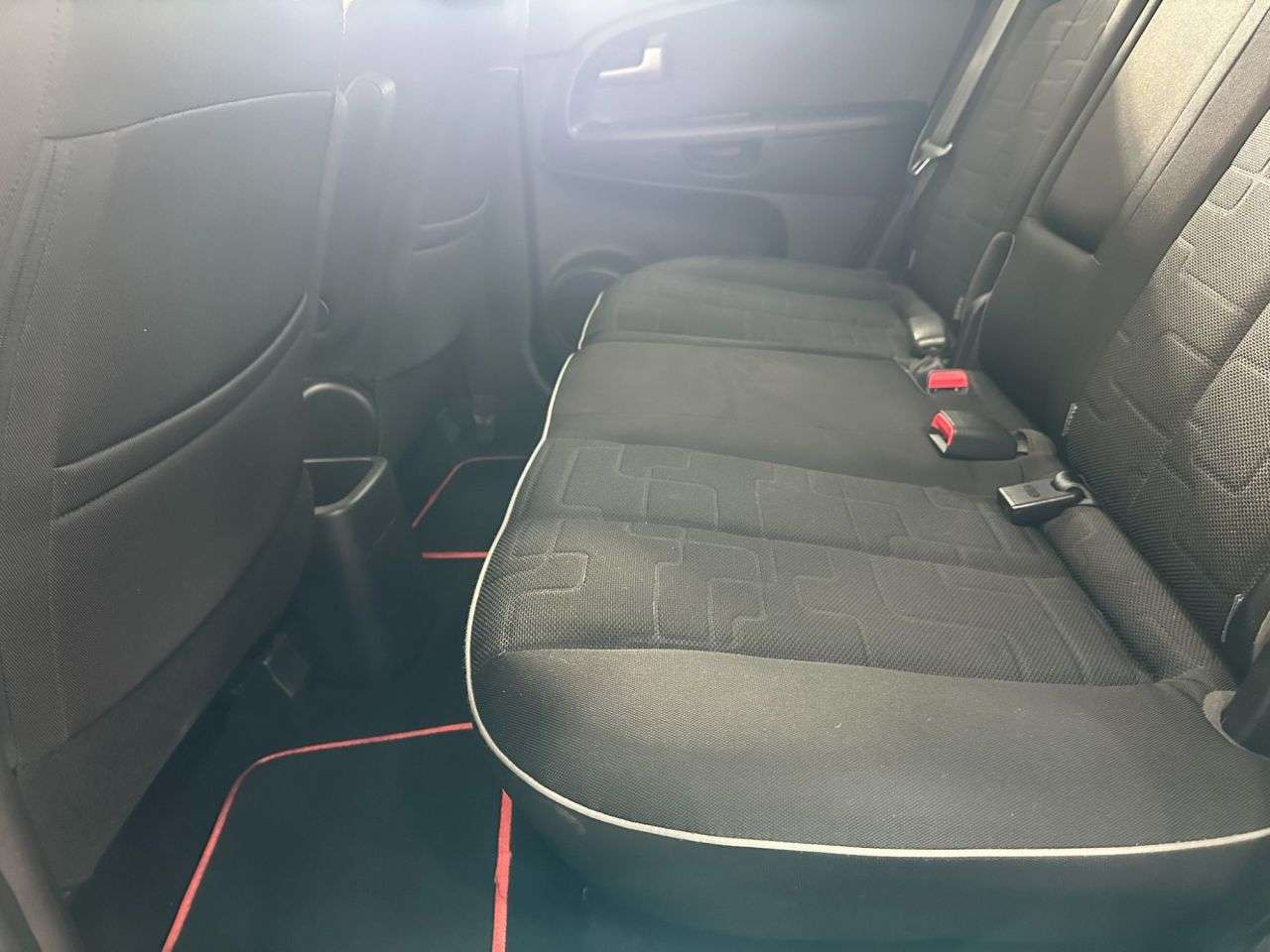 2011 KIA VENGA 2011 KIA VENGA