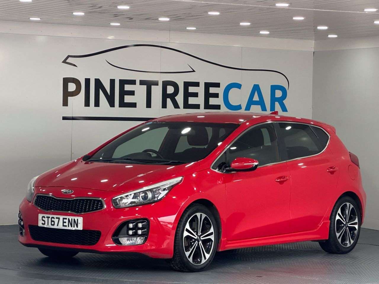 A 2017 KIA CEED 1.0 T-GDi GT-Line Hatchback 5dr Petrol Manual Euro 6 (s/s) (118 bhp) A 2017 KIA CEED 1.0 T-GDi GT-Line Hatchback 5dr Petrol Manual Euro 6 (s/s) (118 bhp)