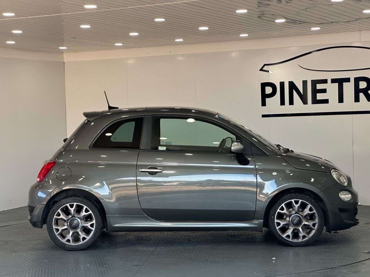 2020 FIAT 500 2020 FIAT 500