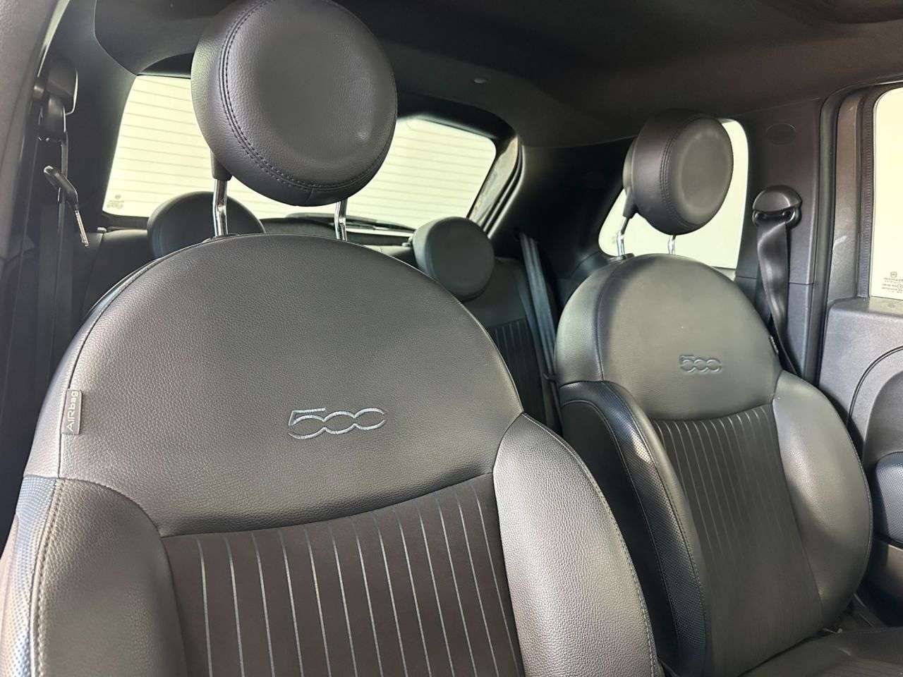 2020 FIAT 500 2020 FIAT 500