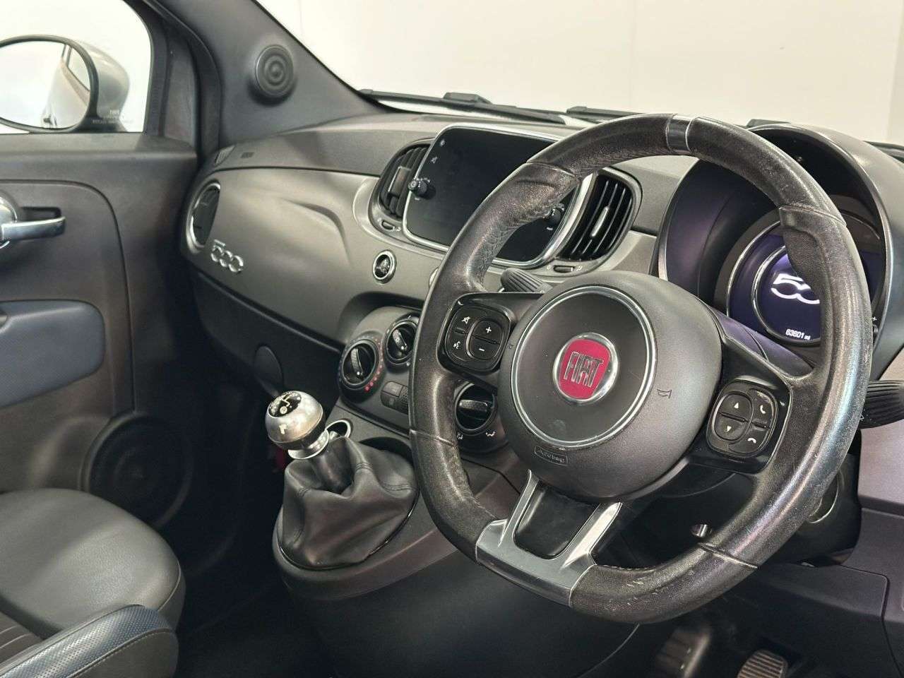2020 FIAT 500 2020 FIAT 500