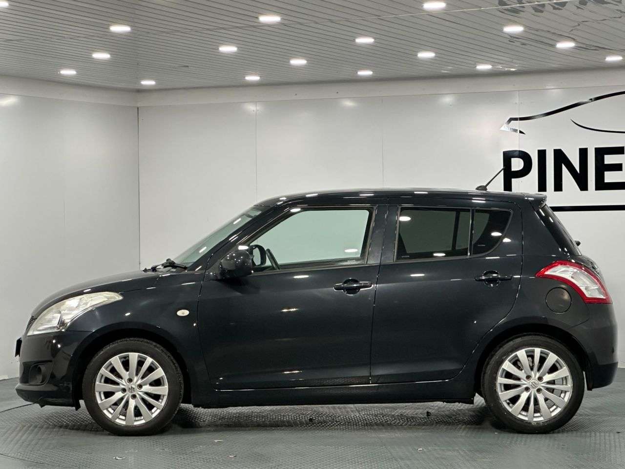 2012 SUZUKI SWIFT 2012 SUZUKI SWIFT