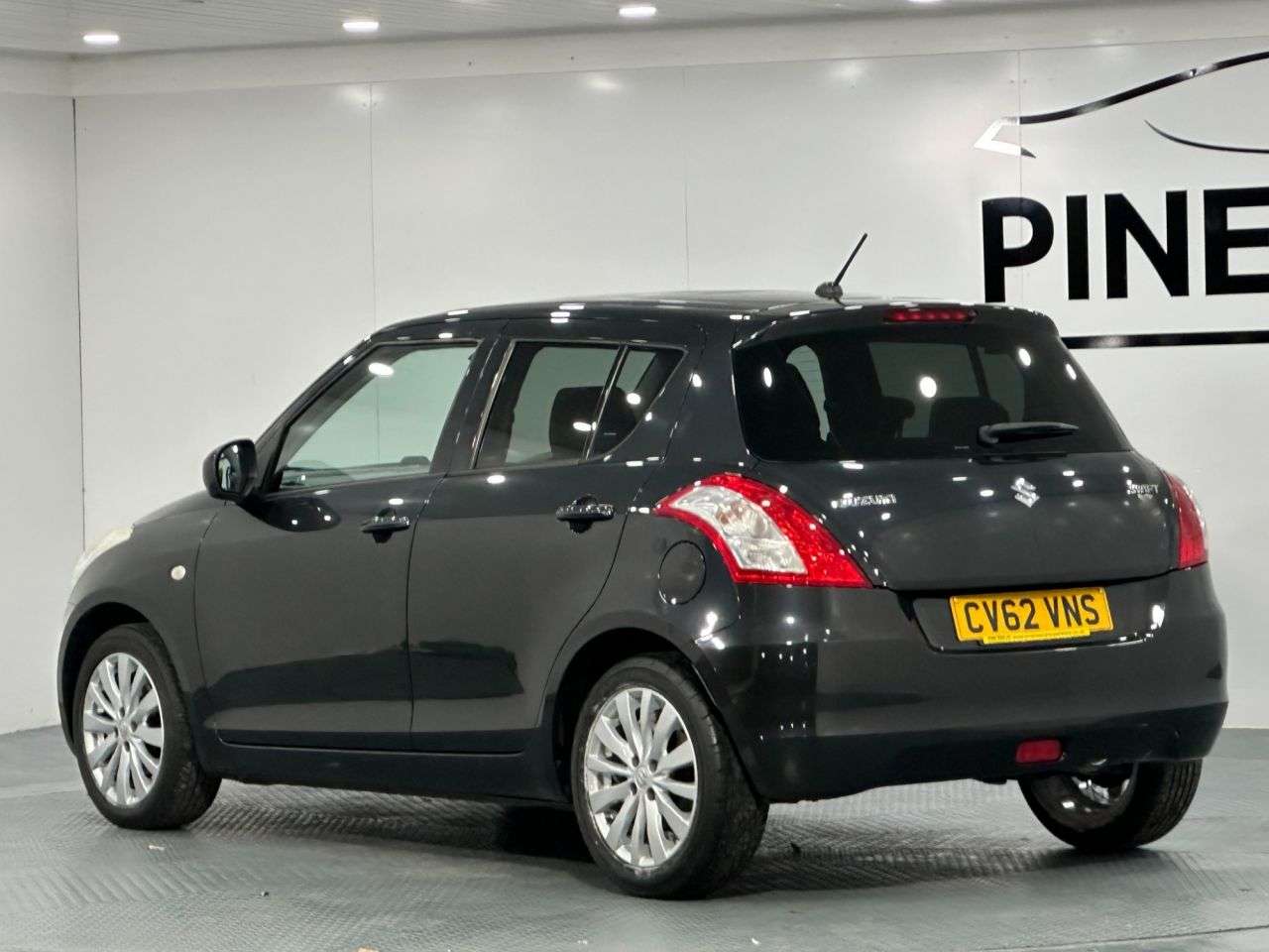 2012 SUZUKI SWIFT 2012 SUZUKI SWIFT