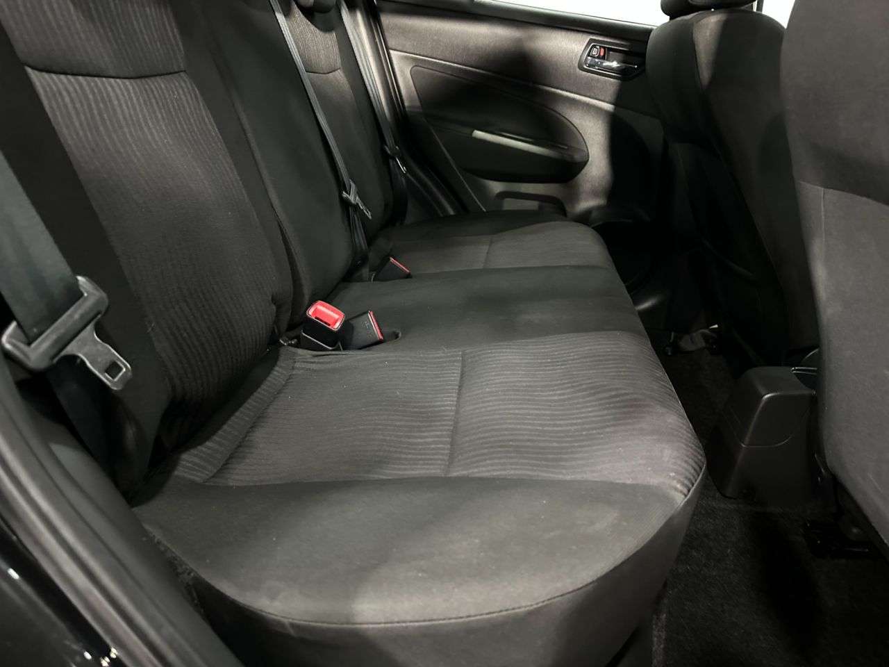 2012 SUZUKI SWIFT 2012 SUZUKI SWIFT