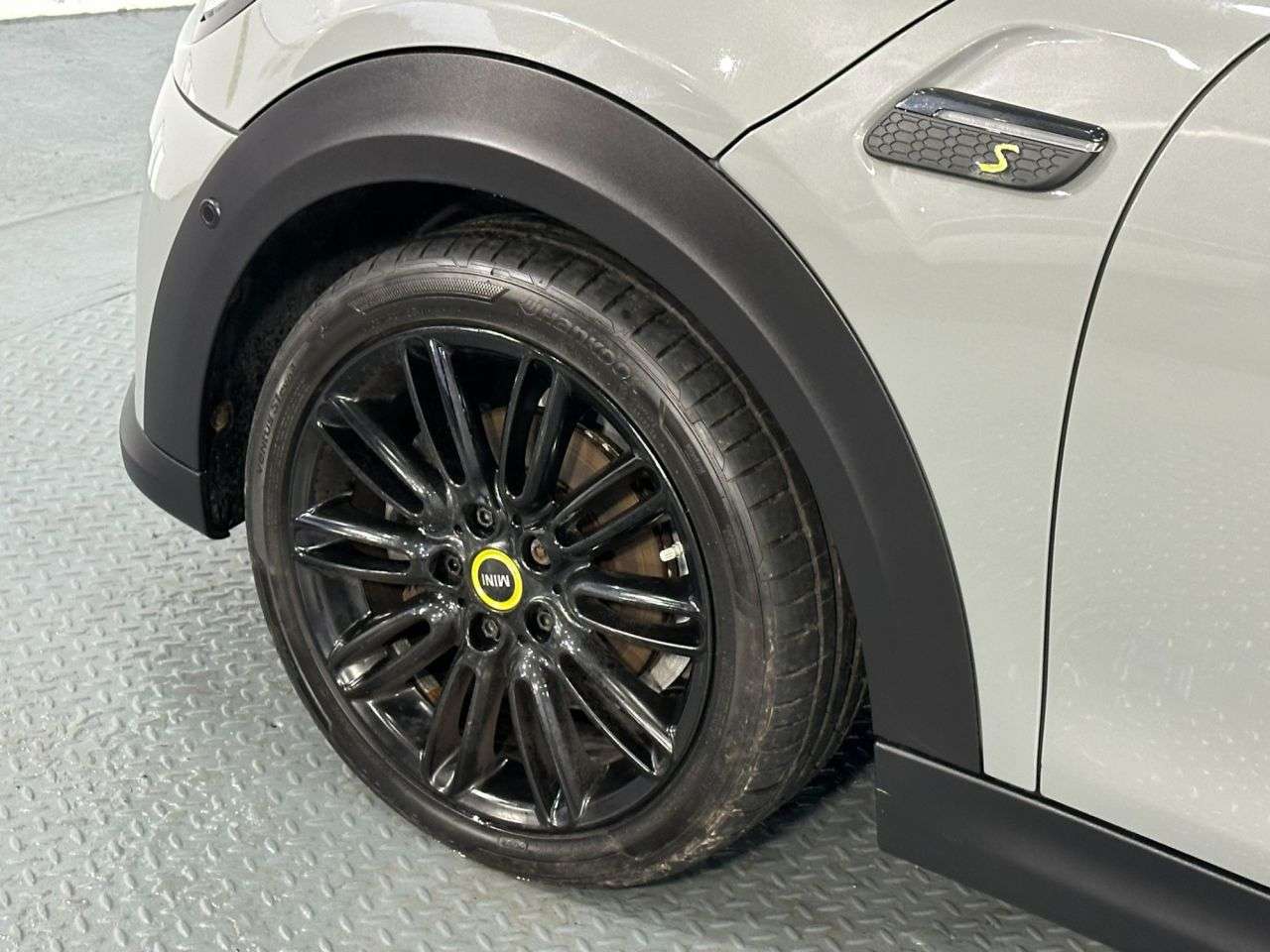 2021 MINI ELECTRIC HATCH 2021 MINI ELECTRIC HATCH