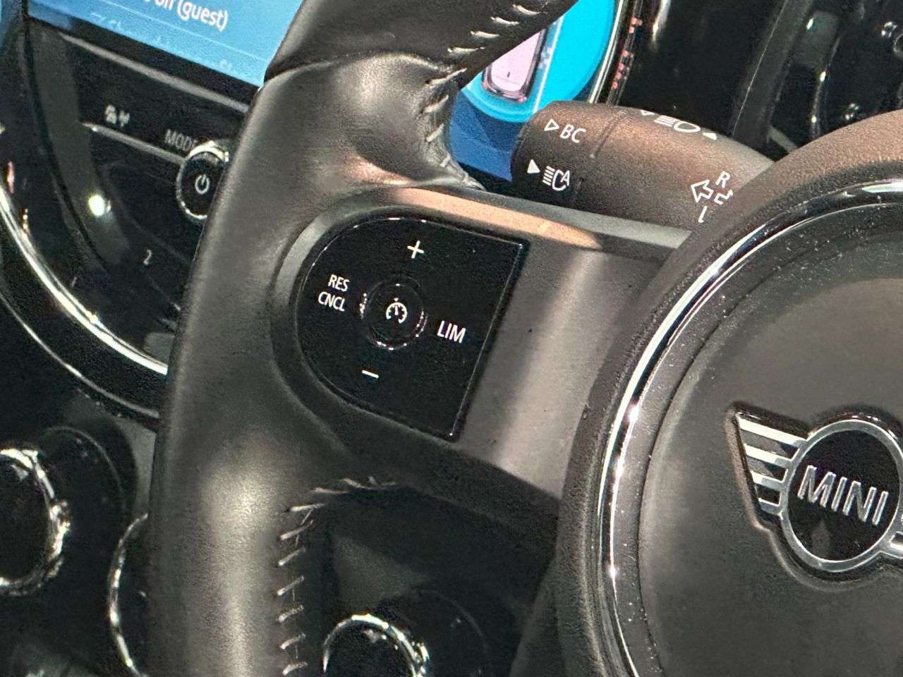 2021 MINI ELECTRIC HATCH 2021 MINI ELECTRIC HATCH