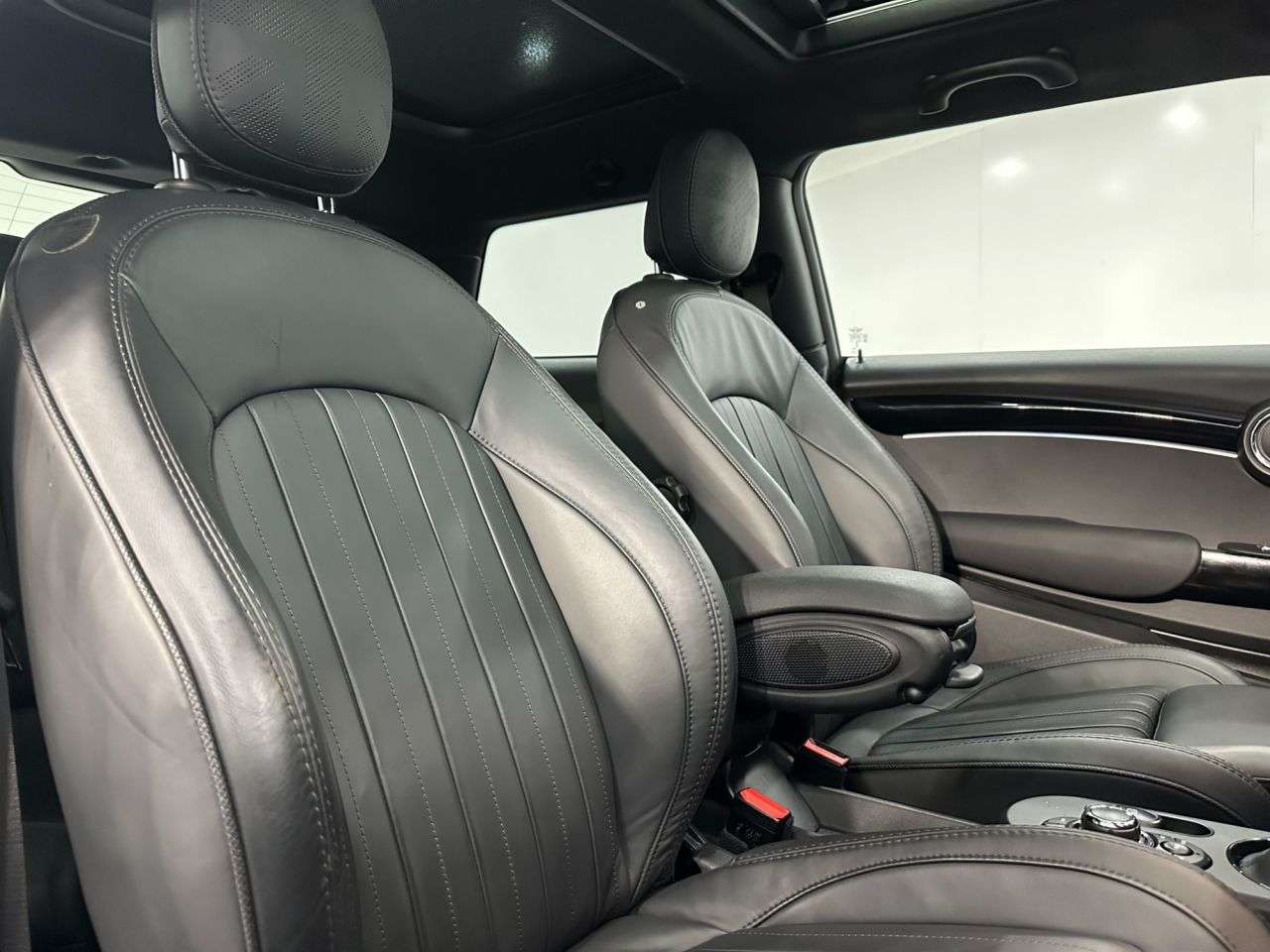 2021 MINI ELECTRIC HATCH 2021 MINI ELECTRIC HATCH