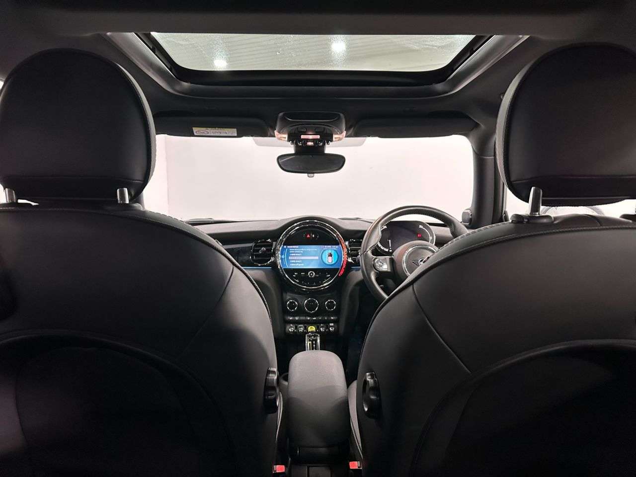 2021 MINI ELECTRIC HATCH 2021 MINI ELECTRIC HATCH