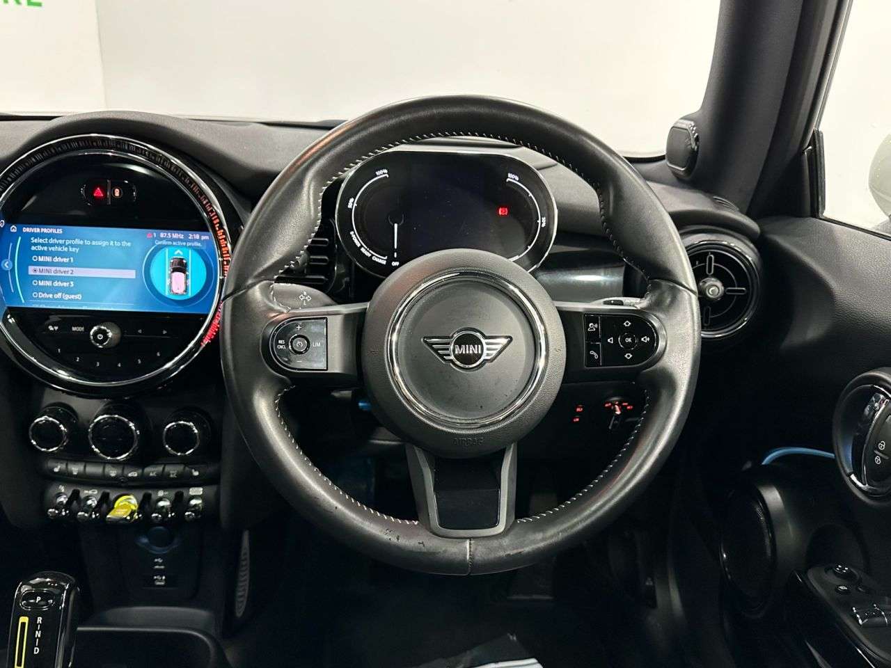 2021 MINI ELECTRIC HATCH 2021 MINI ELECTRIC HATCH