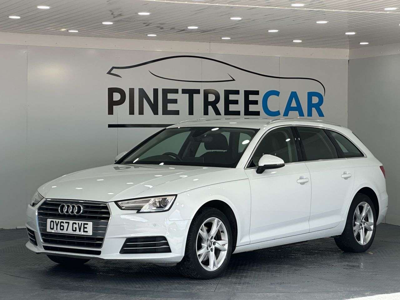 A 2017 AUDI A4 AVANT 1.4 TFSI Sport Estate 5dr Petrol Manual Euro 6 (s/s) (150 ps) A 2017 AUDI A4 AVANT 1.4 TFSI Sport Estate 5dr Petrol Manual Euro 6 (s/s) (150 ps)