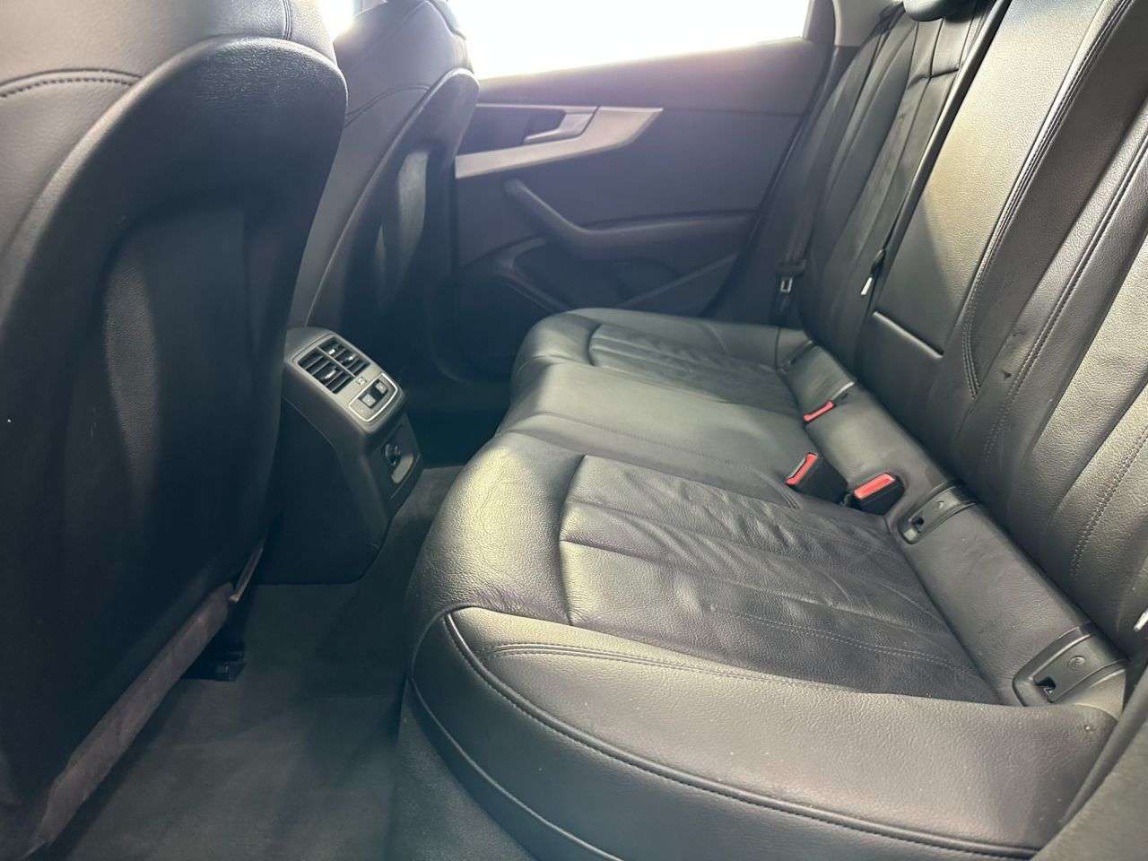 2017 AUDI A4 AVANT 2017 AUDI A4 AVANT