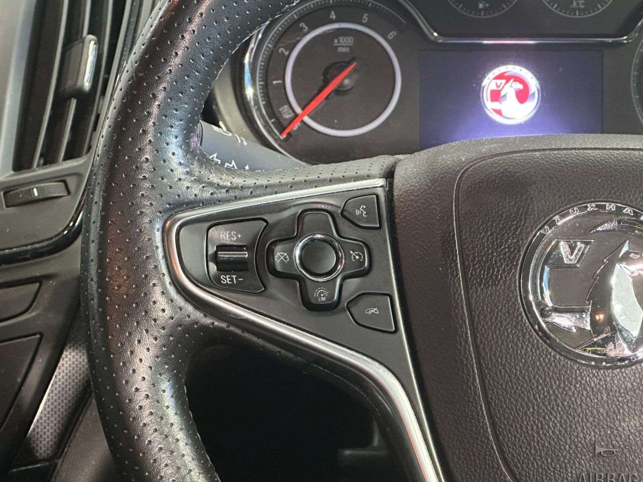 2017 VAUXHALL INSIGNIA 2017 VAUXHALL INSIGNIA