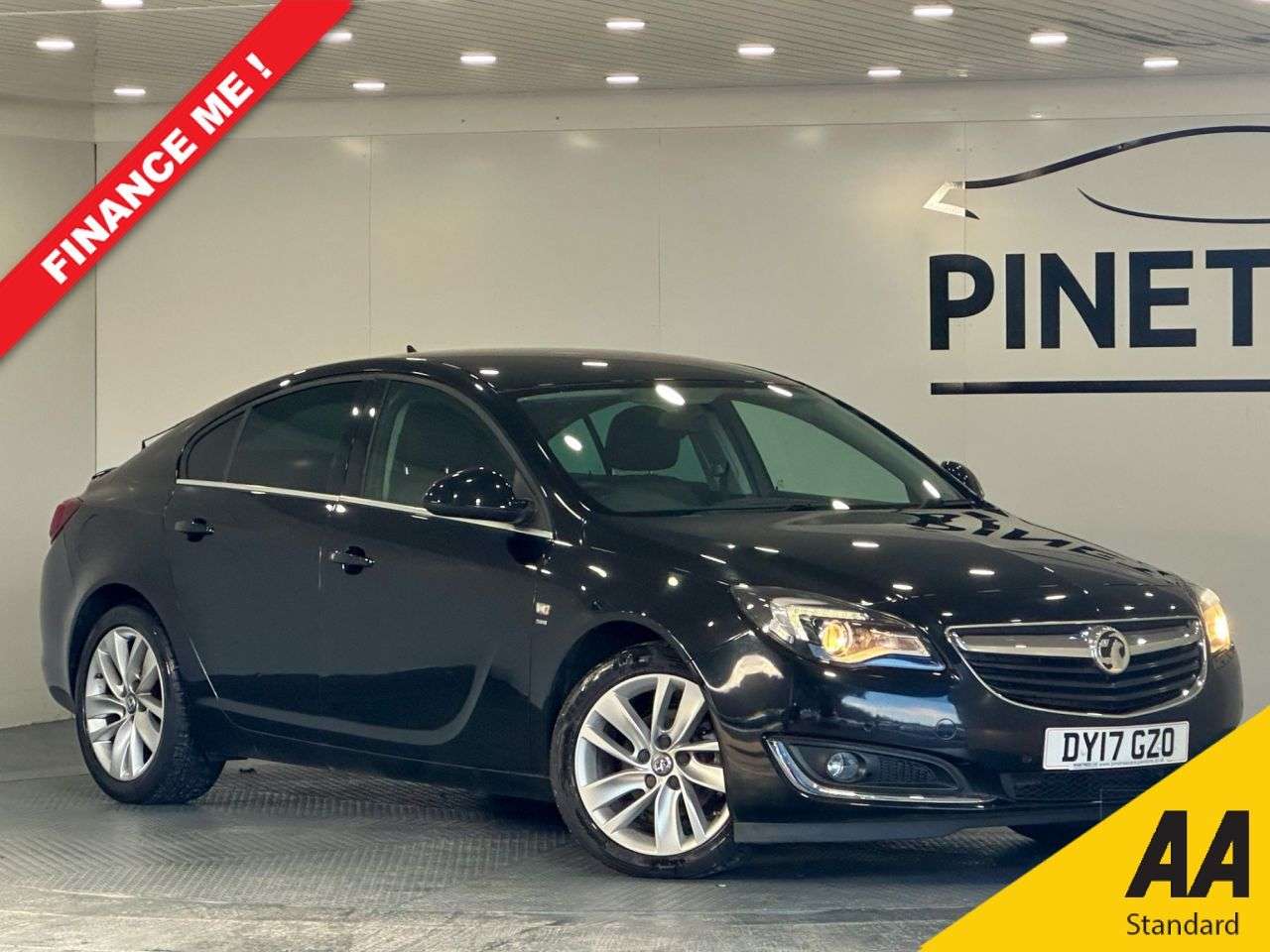 A 2017 VAUXHALL INSIGNIA 2.0 CDTi SRi Nav Hatchback 5dr Diesel Manual Euro 6 (s/s) (170 ps) A 2017 VAUXHALL INSIGNIA 2.0 CDTi SRi Nav Hatchback 5dr Diesel Manual Euro 6 (s/s) (170 ps)