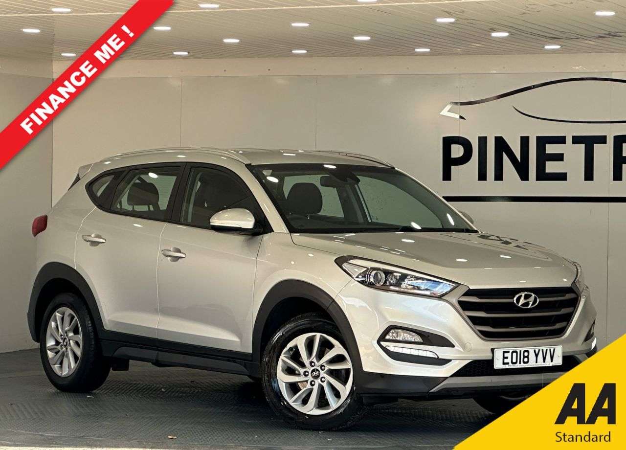A 2018 HYUNDAI TUCSON 1.6 GDi Blue Drive SE SUV 5dr Petrol Manual Euro 6 (s/s) (132 ps) A 2018 HYUNDAI TUCSON 1.6 GDi Blue Drive SE SUV 5dr Petrol Manual Euro 6 (s/s) (132 ps)