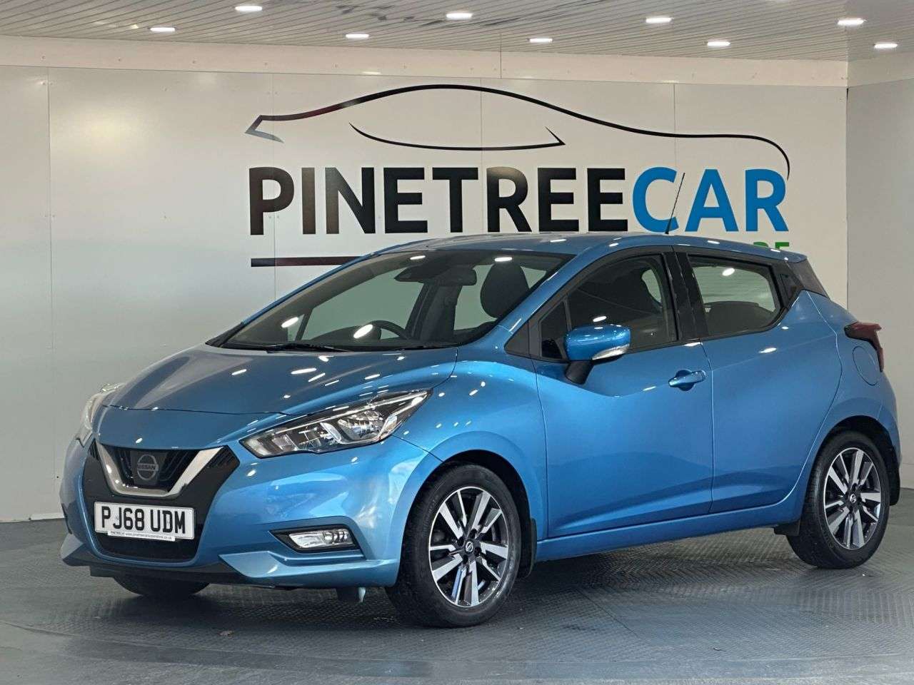 A 2018 NISSAN MICRA 0.9 IG-T Acenta Hatchback 5dr Petrol Manual Euro 6 (s/s) (90 ps) A 2018 NISSAN MICRA 0.9 IG-T Acenta Hatchback 5dr Petrol Manual Euro 6 (s/s) (90 ps)