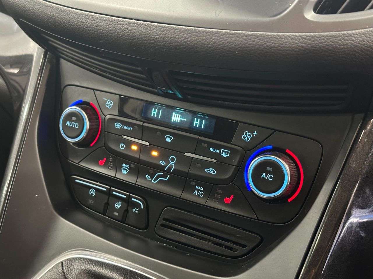 2019 FORD KUGA 2019 FORD KUGA