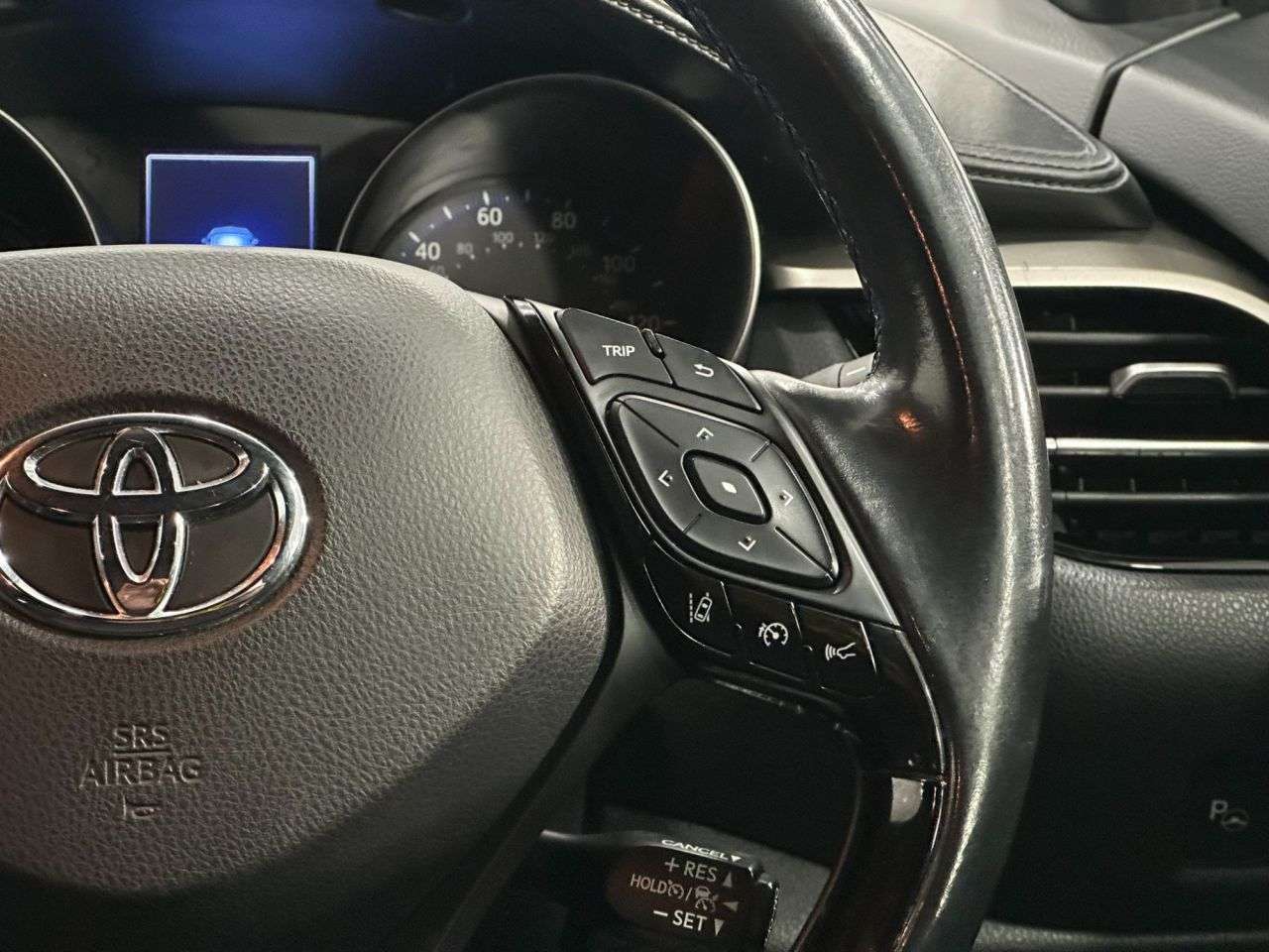 2018 TOYOTA C-HR 2018 TOYOTA C-HR