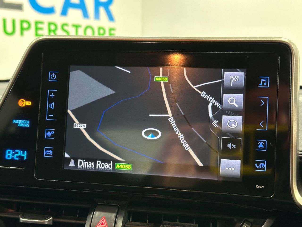 2018 TOYOTA C-HR 2018 TOYOTA C-HR