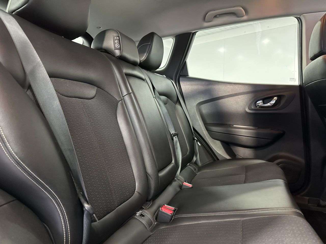 2017 RENAULT KADJAR 2017 RENAULT KADJAR