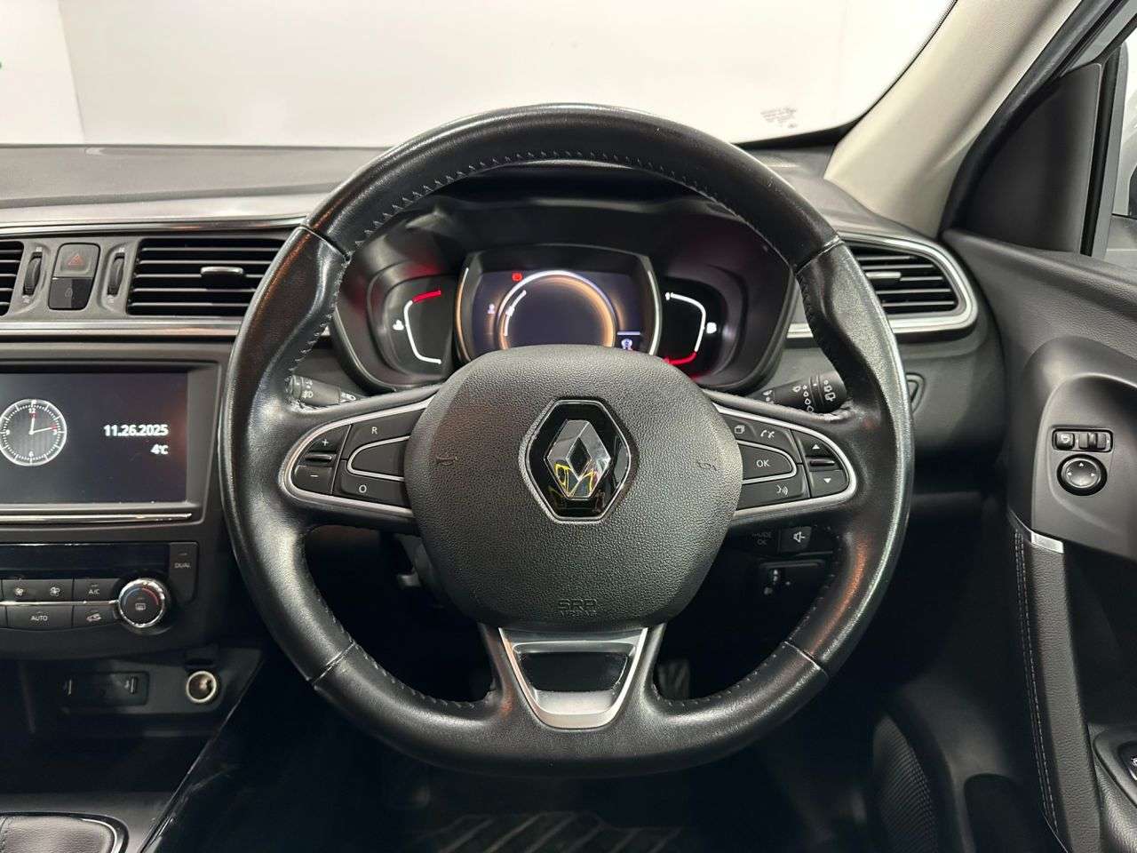 2017 RENAULT KADJAR 2017 RENAULT KADJAR