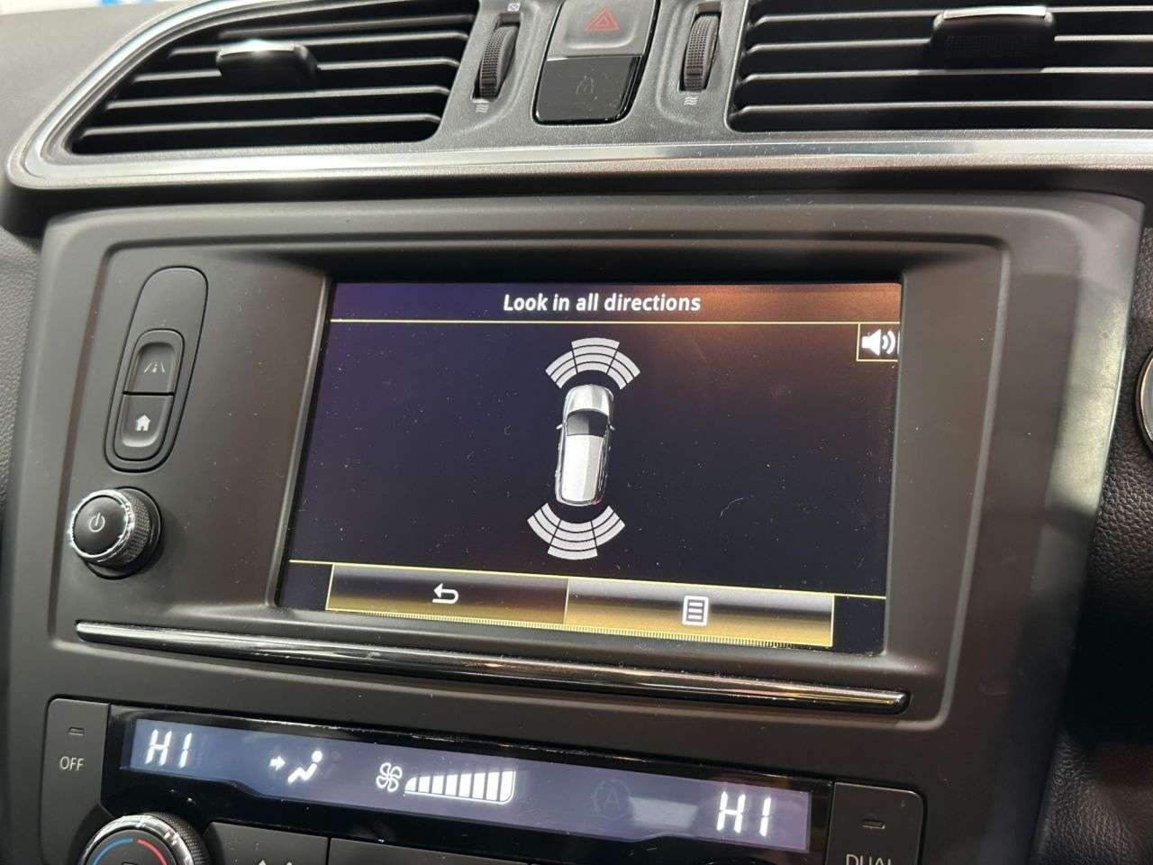 2017 RENAULT KADJAR 2017 RENAULT KADJAR