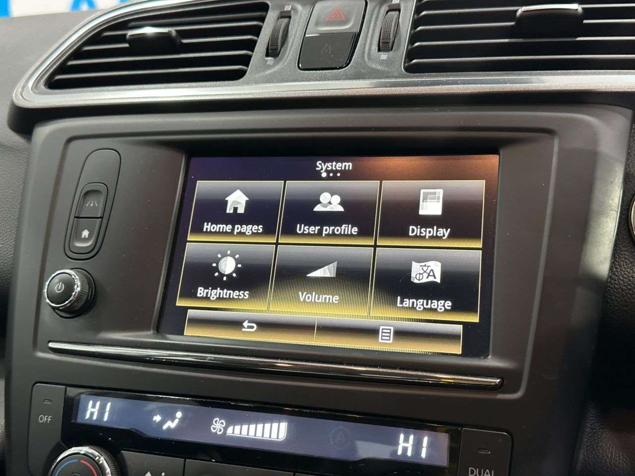 2017 RENAULT KADJAR 2017 RENAULT KADJAR