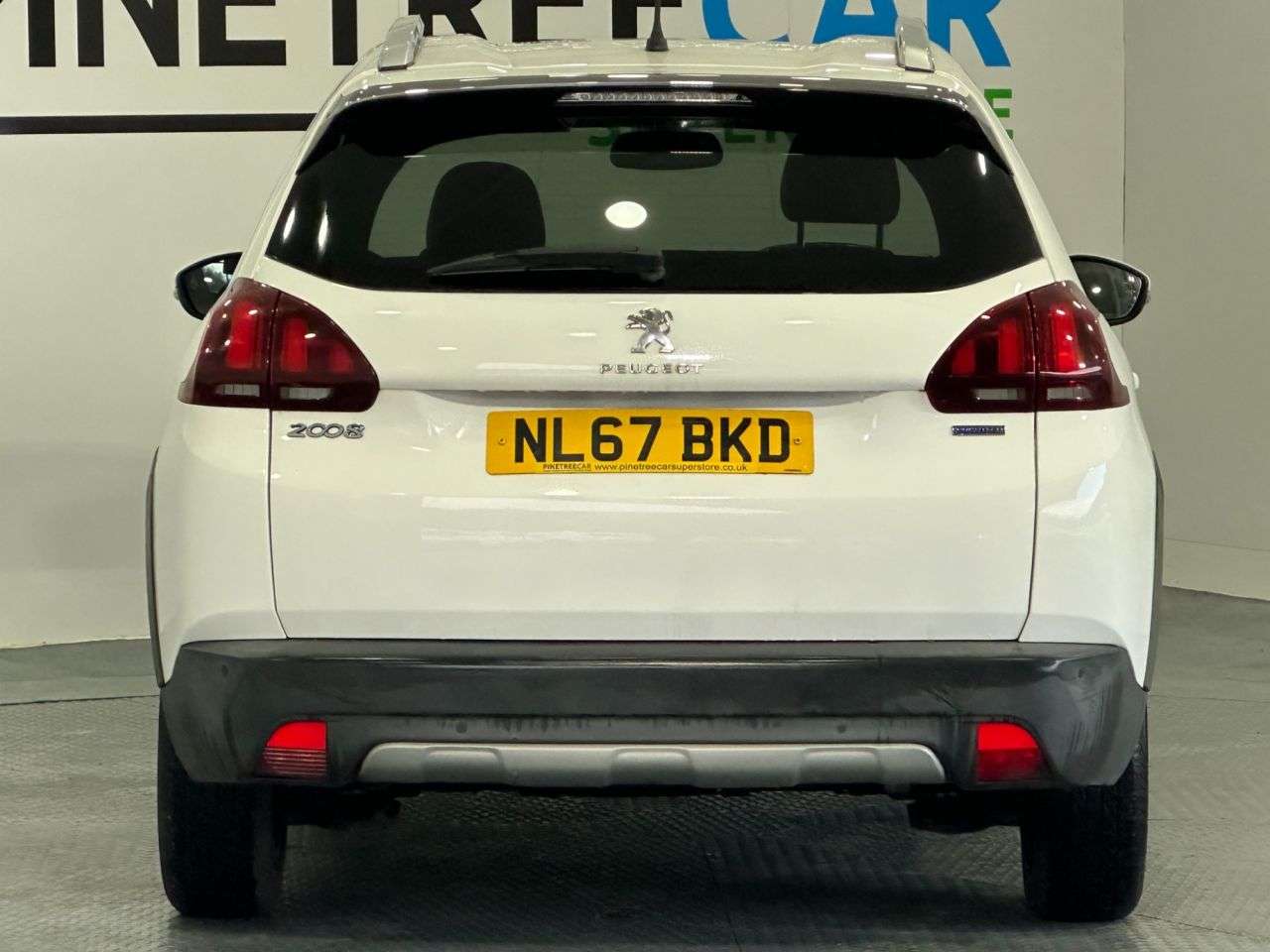 2017 PEUGEOT 2008 2017 PEUGEOT 2008