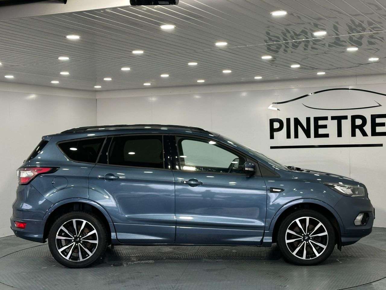 2019 FORD KUGA 2019 FORD KUGA