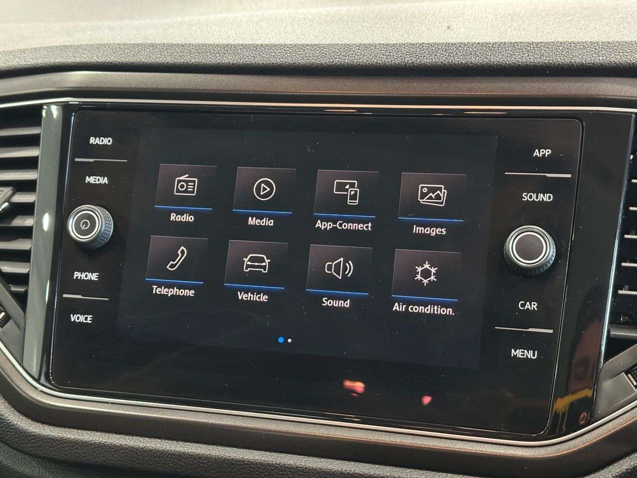 2018 VOLKSWAGEN T-ROC 2018 VOLKSWAGEN T-ROC