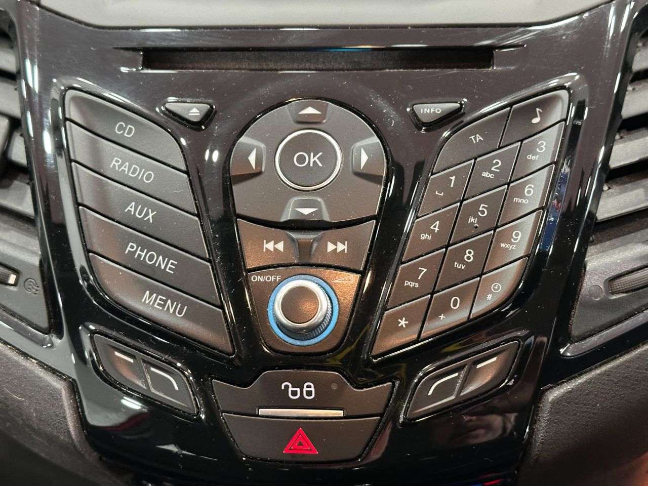 2015 FORD FIESTA 2015 FORD FIESTA