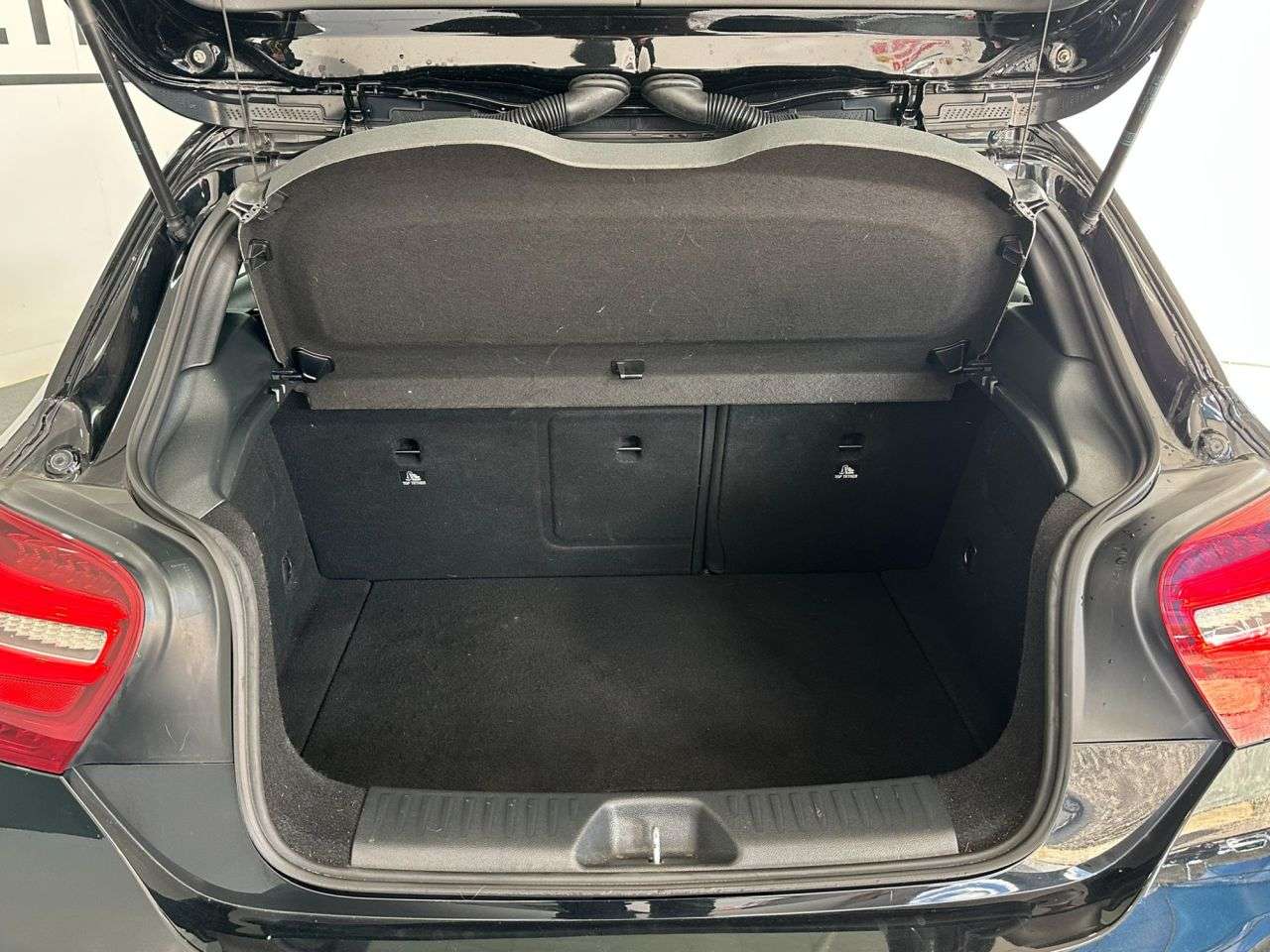 2018 MERCEDES-BENZ A-CLASS 2018 MERCEDES-BENZ A-CLASS