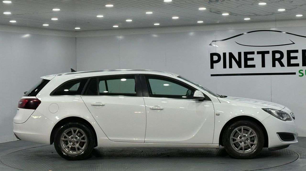 2016 VAUXHALL INSIGNIA 2016 VAUXHALL INSIGNIA