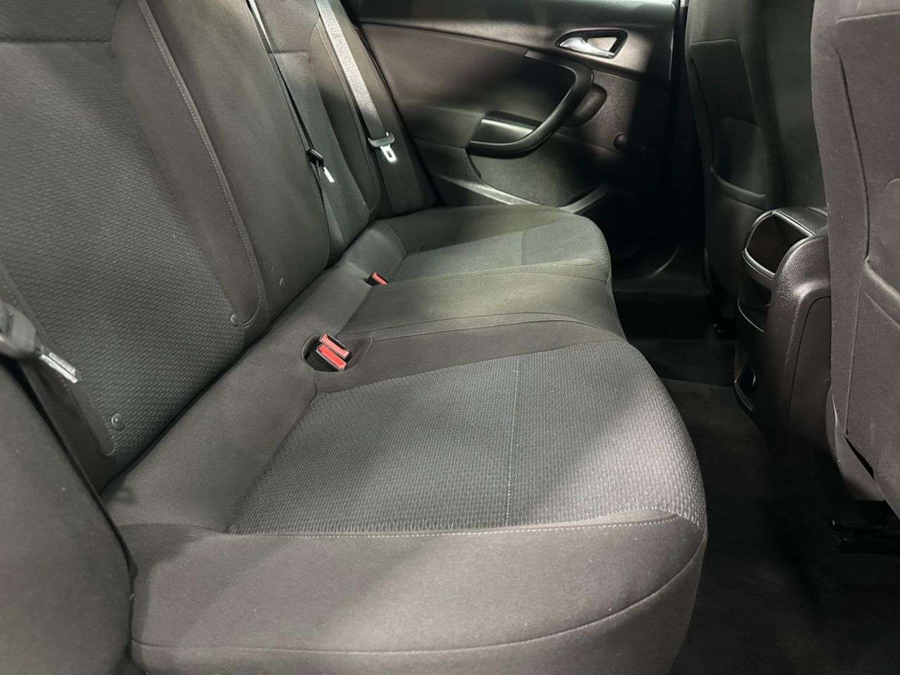 2016 VAUXHALL INSIGNIA 2016 VAUXHALL INSIGNIA