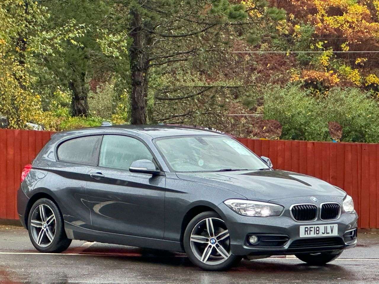 A 2018 BMW 1 SERIES 1.5 118i Sport Hatchback 3dr Petrol Manual Euro 6 (s/s) (136 ps) A 2018 BMW 1 SERIES 1.5 118i Sport Hatchback 3dr Petrol Manual Euro 6 (s/s) (136 ps)