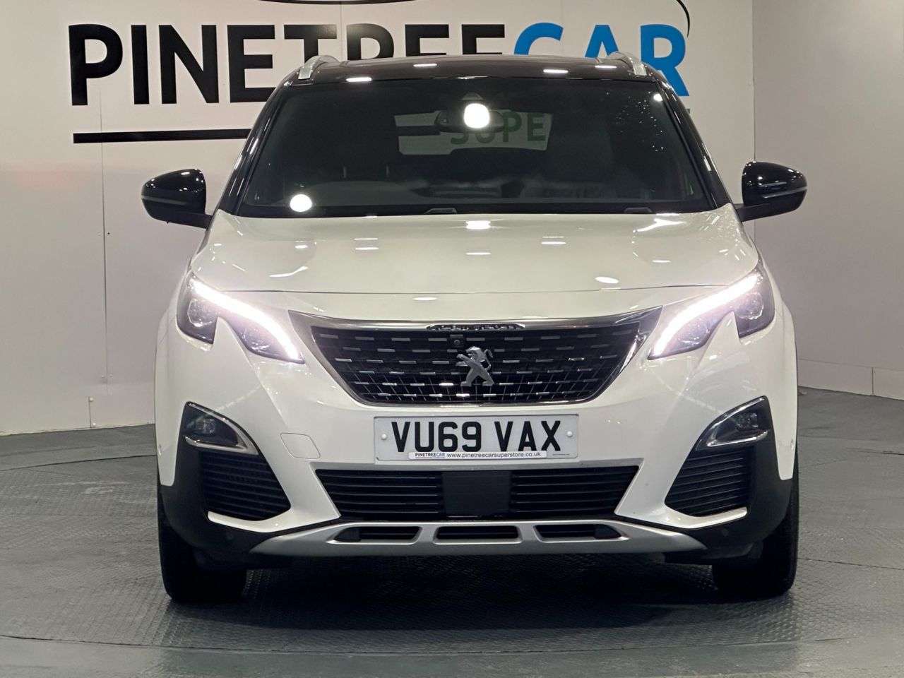 A 2019 PEUGEOT 3008 2.0 BlueHDi GT SUV 5dr Diesel EAT Euro 6 (s/s) (180 ps) A 2019 PEUGEOT 3008 2.0 BlueHDi GT SUV 5dr Diesel EAT Euro 6 (s/s) (180 ps)