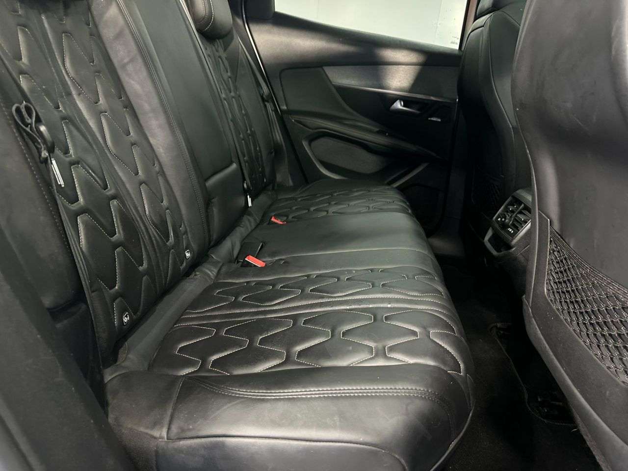 2019 PEUGEOT 3008 2019 PEUGEOT 3008