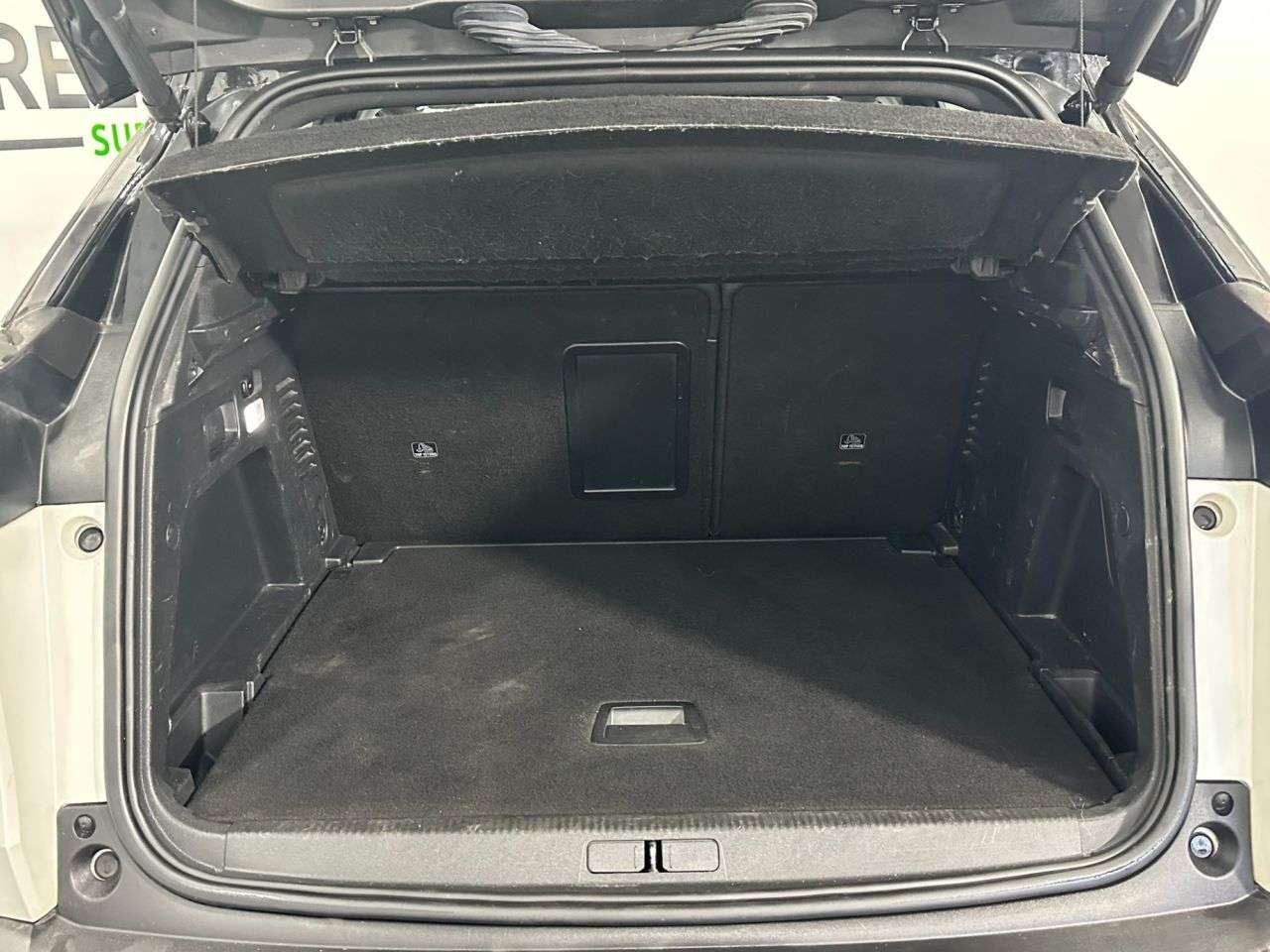 2019 PEUGEOT 3008 2019 PEUGEOT 3008