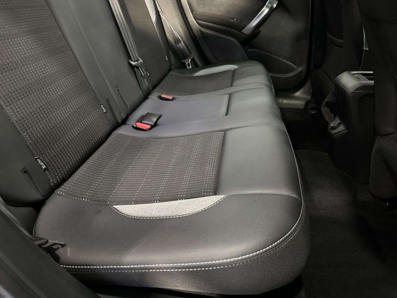 2018 PEUGEOT 2008 2018 PEUGEOT 2008