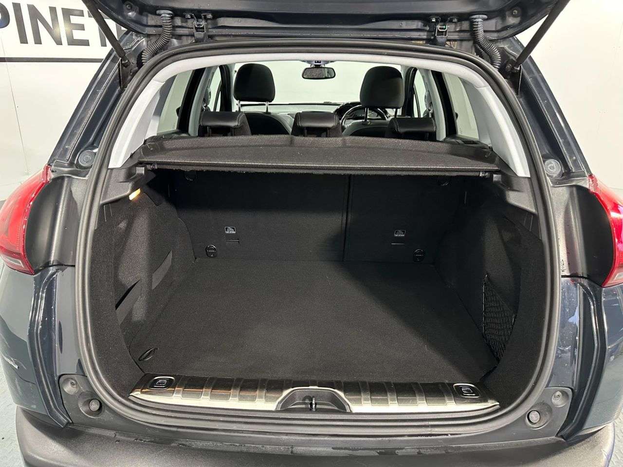 2018 PEUGEOT 2008 2018 PEUGEOT 2008