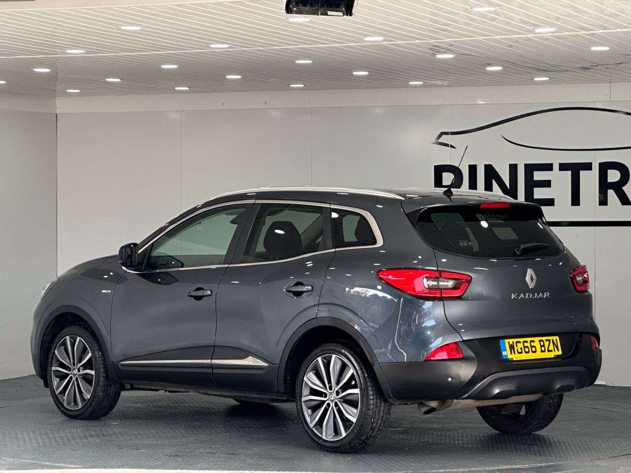 2017 RENAULT KADJAR 2017 RENAULT KADJAR