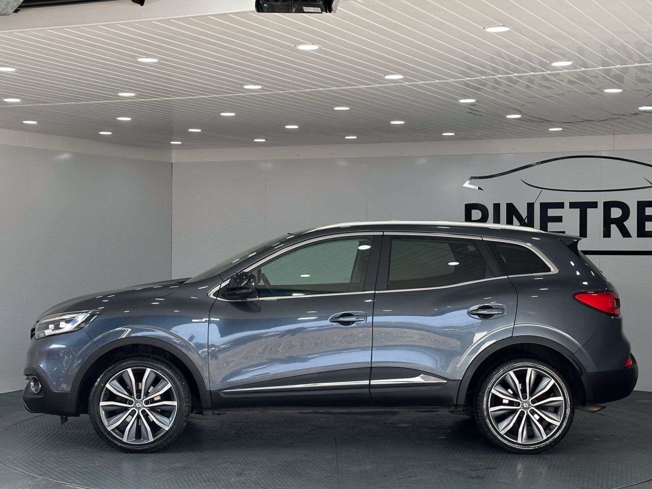 2017 RENAULT KADJAR 2017 RENAULT KADJAR