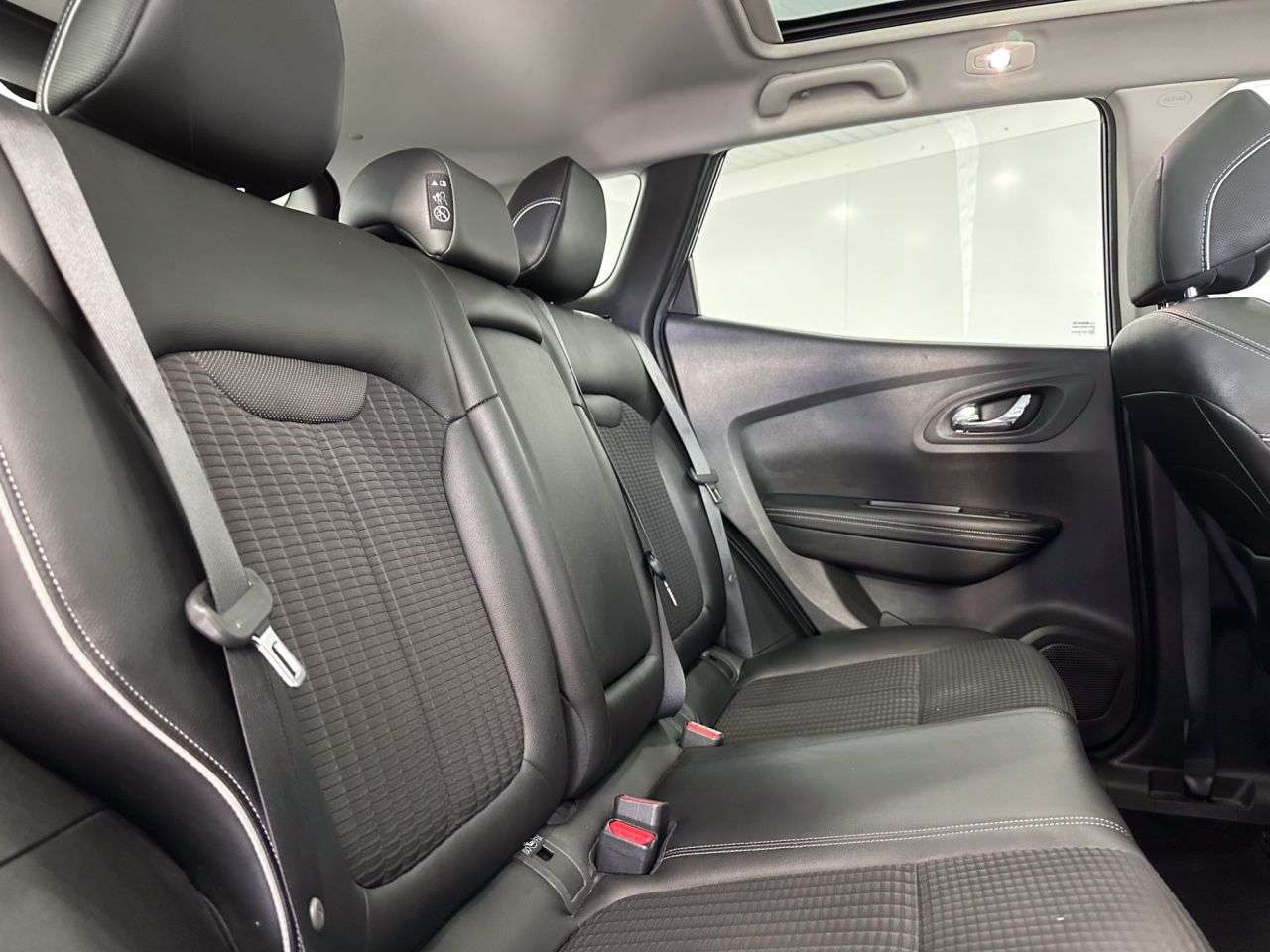 2017 RENAULT KADJAR 2017 RENAULT KADJAR