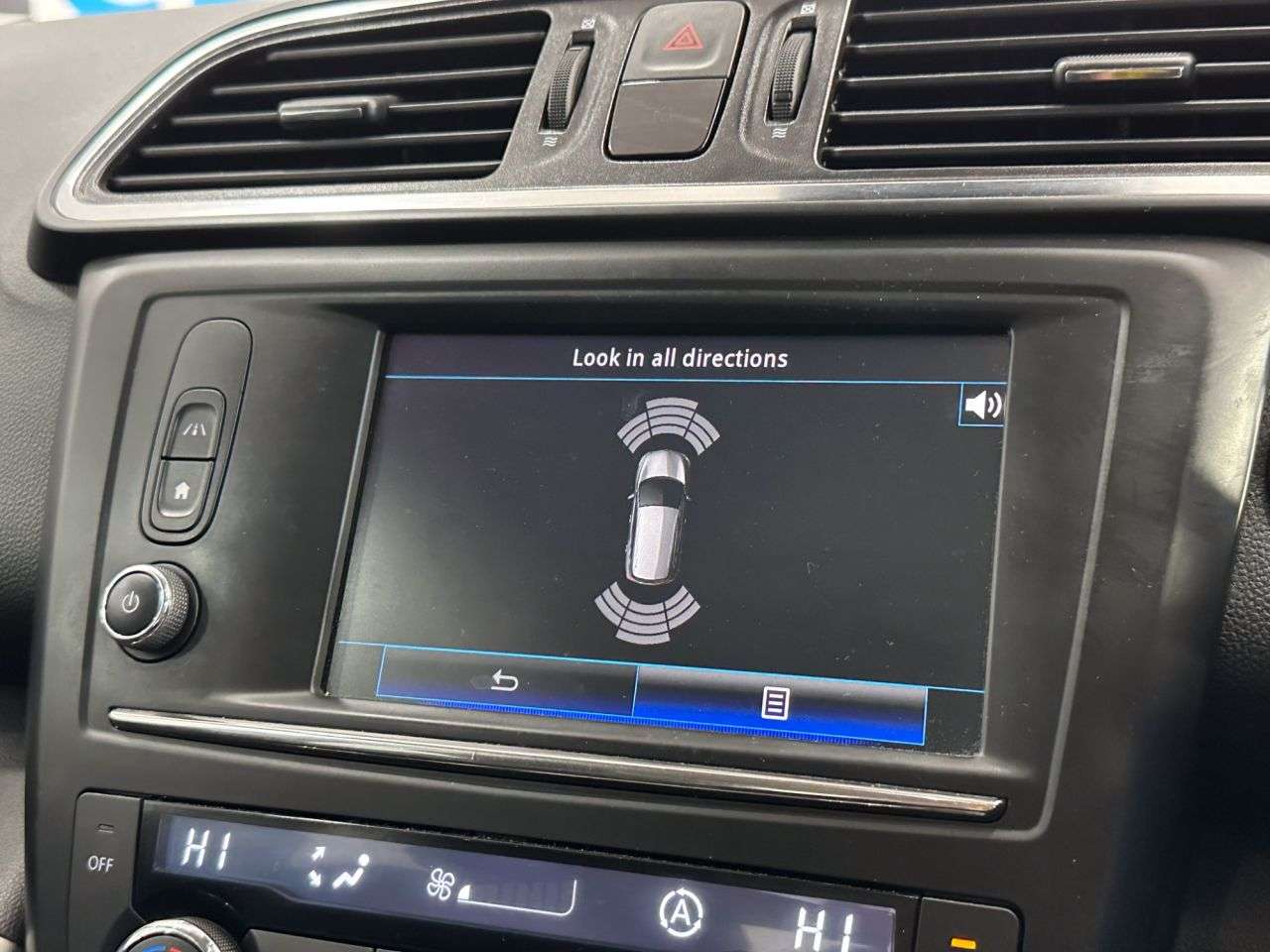 2017 RENAULT KADJAR 2017 RENAULT KADJAR