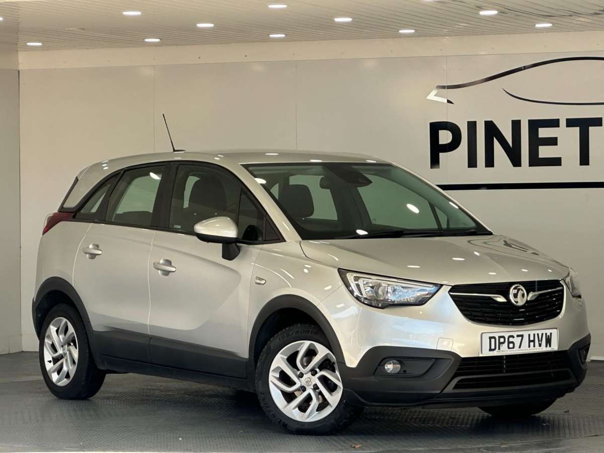 Check out this Vauxhall Crossland X 2018 Diesel Manual